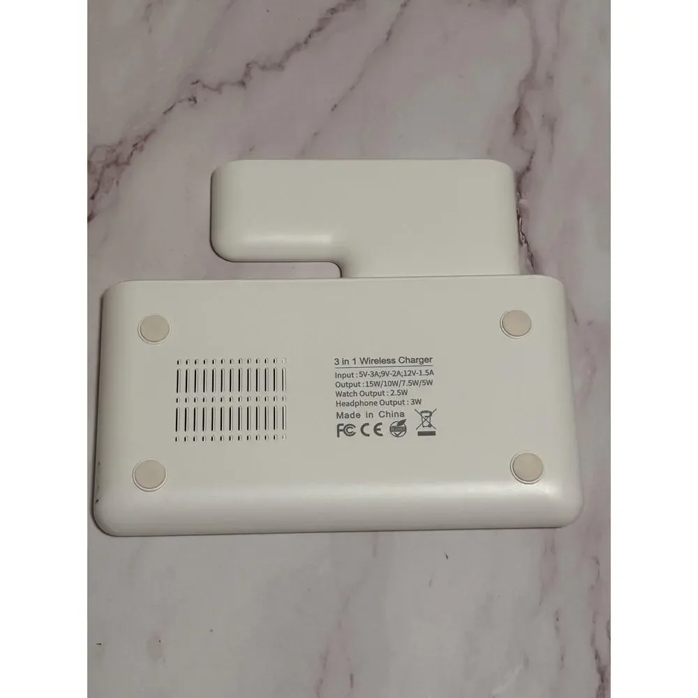 Wireless Charging Station 3 In 1 forApple Watch Air Pod iPhone white